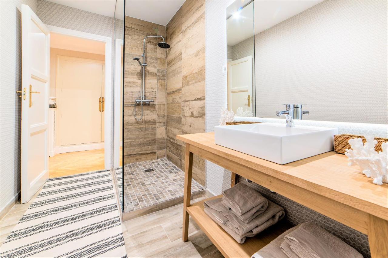 Apartamento Wishome - Espectacular Piso De Lujo 360m2 En Madrid, Excelente Ubicacion, Muy Cerca Del Palacio Real Madri